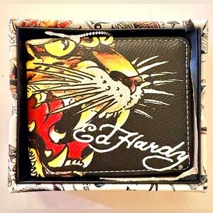 Ed Hardy Mens Tiger Bifold Wallet Multiple Card Slots ID Window & Valet Tray New